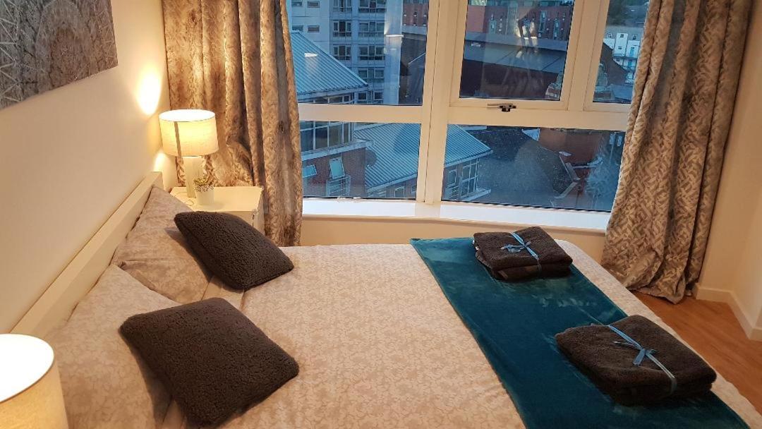 Marco Island -Spacious City Centre 2 Bedroom Apartment Nottingham Bagian luar foto
