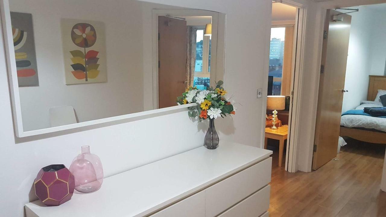 Marco Island -Spacious City Centre 2 Bedroom Apartment Nottingham Bagian luar foto