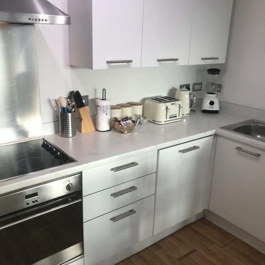 Marco Island -Spacious City Centre 2 Bedroom Apartment Nottingham Bagian luar foto
